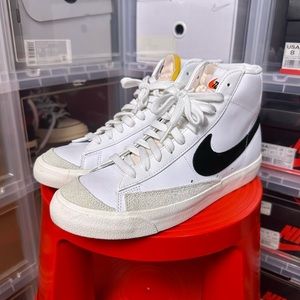 Nike blazer men’s size 8